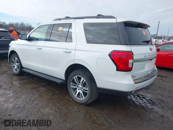 ✅ 2024 Ford Expedition XLT • VIN: 1FMJU1H87REA64377 • Лот: 44306049. Опубліковано раніше на IAAI з пробігом 22 212 миль. Безкоштовний доступ до архіву аукціонних продажів зі США та докладний звіт про історію автомобіля на DreamBid. Зображення 3.