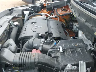 ✅ 2024 Mitsubishi Outlander S • VIN: JA4ARUAU0RU020171 • Lot: 43031169. Listed on IAAI with 20,752 mi. Free auction sales archive from the USA and detailed vehicle history report at DreamBid. Image 19.