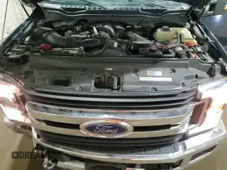 ✅ 2017 Ford F-350 XL • VIN: 1FTRF3BT3HED48128 • Lot: 85682914. Listed on Copart with 66,045 mi. Free auction sales archive from the USA and detailed vehicle history report at DreamBid. Image 16.