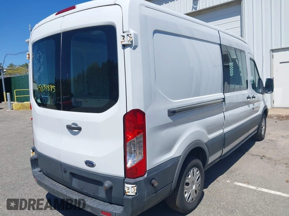 ✅ 2016 Ford Transit Cargo • VIN: 1FTYR2CG4GKA05410 • Лот: 45034895. Опубликован ранее на IAAI с пробегом 156 594 миль. Бесплатный доступ к архиву аукционных продаж из США и подробный отчёт об истории автомобиля на DreamBid. Изображение 4.