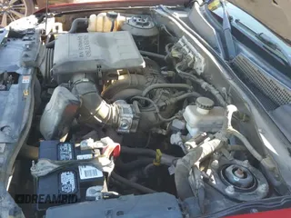 ✅ 2011 Ford Escape XLT • VIN: 1FMCU9DG5BKB28587 • Lot: 43396808. Wystawiony na IAAI z przebiegiem 189 659 mil. Bezpłatny archiwum sprzedaży aukcyjnych z USA i szczegółowy raport historii pojazdu na DreamBid. Zdjęcie 18.