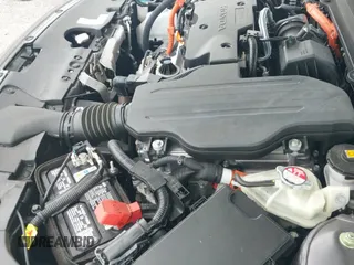 ✅ 2022 Honda Accord Touring • VIN: 1HGCV3F91NA031010 • Lot: 40302407. Listed on IAAI with 18,820 mi. Free auction sales archive from the USA and detailed vehicle history report at DreamBid. Image 19.