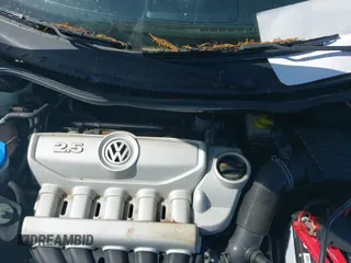 ✅ 2007 Volkswagen Beetle Triple White • VIN: 3VWFF31Y87M412833 • Lot: 41965429. Listed on IAAI with 97,384 mi. Free auction sales archive from the USA and detailed vehicle history report at DreamBid. Image 13.