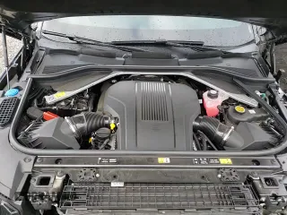 ✅ 2024 Land Rover Range Rover SE • VIN: SALKP9E98RA210376 • Lot: 47433125. Wystawiony na Copart z przebiegiem 13 950 mil. Bezpłatny archiwum sprzedaży aukcyjnych z USA i szczegółowy raport historii pojazdu na DreamBid. Zdjęcie 15.