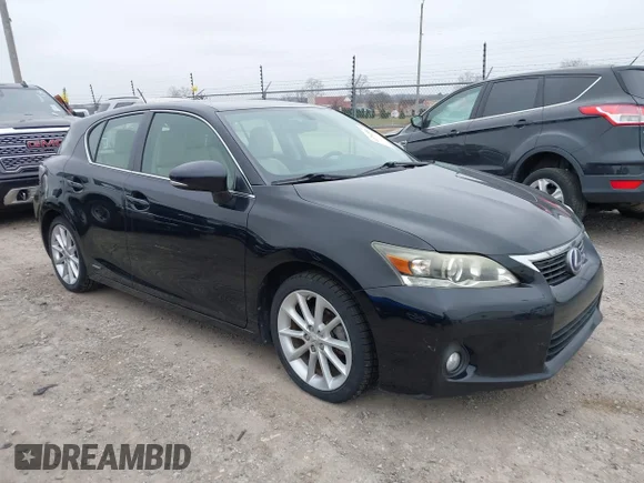 ✅ 2012 Lexus CT 200h • VIN: JTHKD5BH9C2070827 • Лот: 41792886. Опубліковано раніше на IAAI з пробігом 221 889 миль. Безкоштовний доступ до архіву аукціонних продажів зі США та докладний звіт про історію автомобіля на DreamBid. Зображення 1.