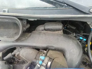 ✅ 2017 Ford Transit XL • VIN: 1FBZX2ZMXHKA05361 • Lot: 41852894. Wystawiony na IAAI z przebiegiem 176 856 mil. Bezpłatny archiwum sprzedaży aukcyjnych z USA i szczegółowy raport historii pojazdu na DreamBid. Zdjęcie 19.