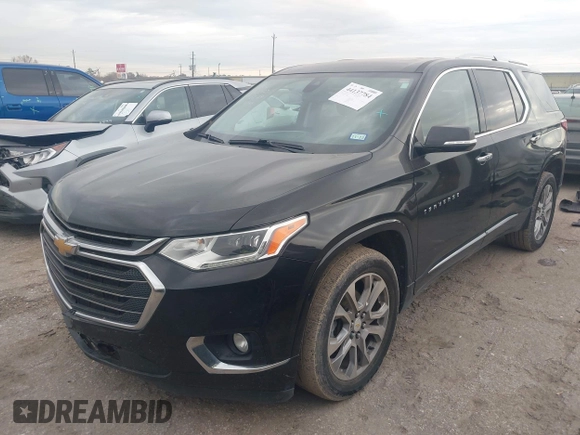 ✅ 2019 Chevrolet Traverse Premier • VIN: 1GNERKKW8KJ190496 • Lot: 44137784. Wystawiony na IAAI z przebiegiem 121 812 mil. Bezpłatny archiwum sprzedaży aukcyjnych z USA i szczegółowy raport historii pojazdu na DreamBid. Zdjęcie 2.