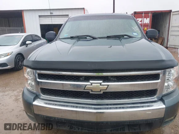 ✅ 2008 Chevrolet Silverado 1500 1LT • VIN: 1GCEC19C88Z117574 • Lot: 44904186. Wystawiony na IAAI z przebiegiem Nie podano. Bezpłatny archiwum sprzedaży aukcyjnych z USA i szczegółowy raport historii pojazdu na DreamBid. Zdjęcie 6.