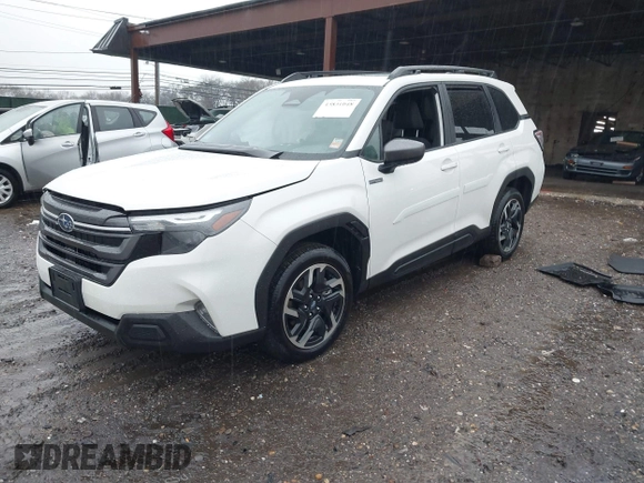 ✅ 2025 Subaru Forester Premium Hybrid • VIN: JF2SLSED3SH412863 • Lot: 43831048. Listed on IAAI with 4,274 mi. Free auction sales archive from the USA and detailed vehicle history report at DreamBid. Image 2.