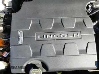 ✅ 2020 Lincoln Continental Standard • VIN: 1LN6L9VK1L5605308 • Lot: 93849355. Wystawiony na Copart z przebiegiem 7 045 mil. Bezpłatny archiwum sprzedaży aukcyjnych z USA i szczegółowy raport historii pojazdu na DreamBid. Zdjęcie 13.