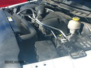 2018 Ram 1500 Tradesman z VIN 1C6RR6FT8JS149433, wystawiony jako IAAI lot #42332005 z przebiegiem 68 531 mil mil oraz . Historia ofert i sprzedaży dostępna na DreamBid. Obrazek 19.