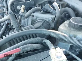 ✅ 2005 Ford Five Hundred SE • VIN: 1FAFP23195G137240 • Lot: 43618020. Wystawiony na IAAI z przebiegiem 134 719 mil. Bezpłatny archiwum sprzedaży aukcyjnych z USA i szczegółowy raport historii pojazdu na DreamBid. Zdjęcie 19.