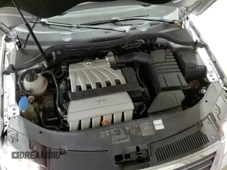 ✅ 2007 Volkswagen Passat • VIN: WVWBU73C97P105374 • Lot: 85932264. Wystawiony na Copart z przebiegiem 116 558 mil. Bezpłatny archiwum sprzedaży aukcyjnych z USA i szczegółowy raport historii pojazdu na DreamBid. Zdjęcie 13.