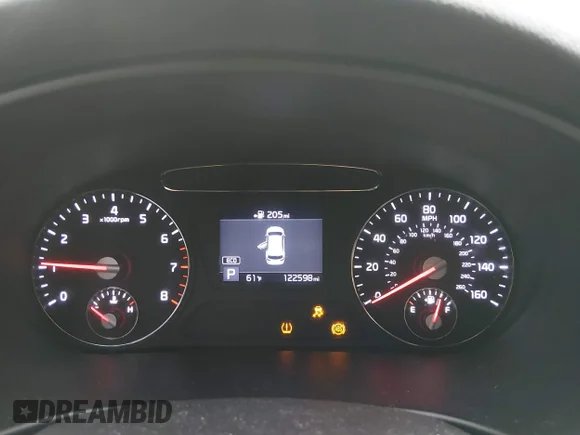 ✅ 2019 Kia Sorento LX • VIN: 5XYPGDA50KG537251 • Lot: 44584352. Wystawiony na IAAI z przebiegiem 122 598 mil. Bezpłatny archiwum sprzedaży aukcyjnych z USA i szczegółowy raport historii pojazdu na DreamBid. Zdjęcie 7.
