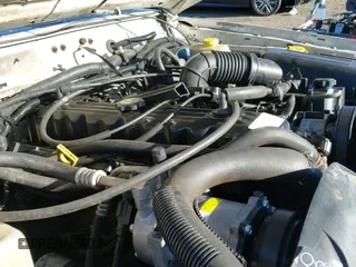 ✅ 2000 Jeep Cherokee • VIN: 1J4FF47S8YL239064 • Lot: 41688760. Listed on IAAI with 171,794 mi. Free auction sales archive from the USA and detailed vehicle history report at DreamBid. Image 19.