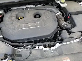 ✅ 2019 Lincoln MKC Reserve • VIN: 5LMCJ3D94KUL48389 • Lot: 86713505. Wystawiony na Copart z przebiegiem 110 218 mil. Bezpłatny archiwum sprzedaży aukcyjnych z USA i szczegółowy raport historii pojazdu na DreamBid. Zdjęcie 14.