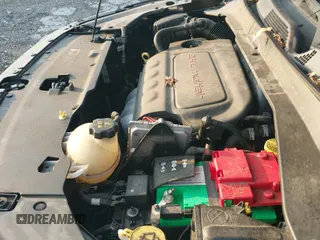 2020 Jeep Compass Latitude z VIN 3C4NJDBB7LT209493, wystawiony jako IAAI lot #42560576 z przebiegiem 50 064 mil mil oraz . Historia ofert i sprzedaży dostępna na DreamBid. Obrazek 19.