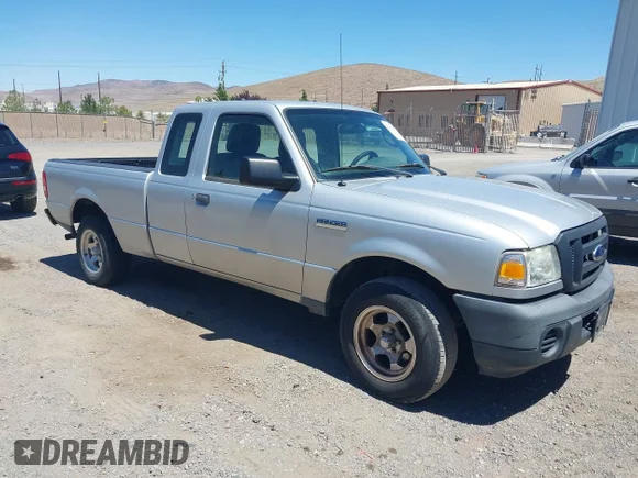 ✅ 2011 Ford Ranger • VIN: 1FTKR4ED8BPA31914 • Lot: 42671640. Wystawiony na IAAI z przebiegiem 96 605 mil. Bezpłatny archiwum sprzedaży aukcyjnych z USA i szczegółowy raport historii pojazdu na DreamBid. Zdjęcie 1.
