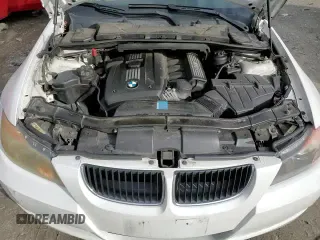 ✅ 2007 BMW 3 Series 328i • VIN: WBAVS13527FX16044 • Лот: 86557174. Опубликован ранее на Copart с пробегом 146 036 миль. Бесплатный доступ к архиву аукционных продаж из США и подробный отчёт об истории автомобиля на DreamBid. Изображение 13.