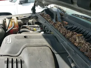 ✅ 2006 GMC Yukon XL • VIN: 1GKFK66U06J123967 • Lot: 42932487. Listed on IAAI with 202,690 mi. Free auction sales archive from the USA and detailed vehicle history report at DreamBid. Image 13.