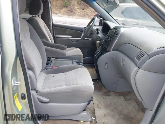 ✅ 2009 Toyota Sienna CE • VIN: 5TDZK23C79S248971 • Lot: 42612882. Wystawiony na IAAI z przebiegiem 237 477 mil. Bezpłatny archiwum sprzedaży aukcyjnych z USA i szczegółowy raport historii pojazdu na DreamBid. Zdjęcie 5.