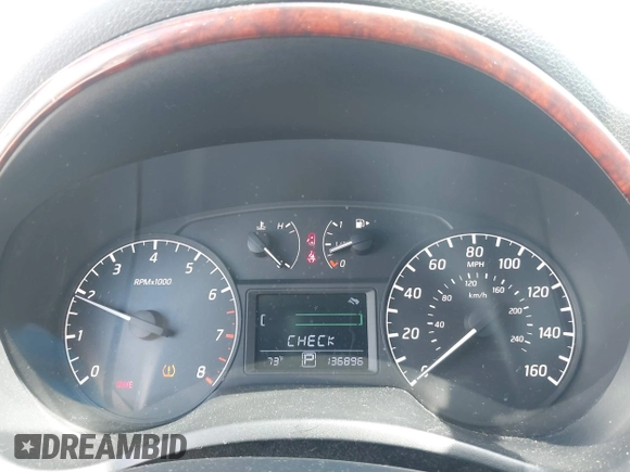 ✅ 2015 Nissan Sentra SL • VIN: 3N1AB7AP2FY360973 • Lot: 44848696. Wystawiony na IAAI z przebiegiem 136 896 mil. Bezpłatny archiwum sprzedaży aukcyjnych z USA i szczegółowy raport historii pojazdu na DreamBid. Zdjęcie 7.