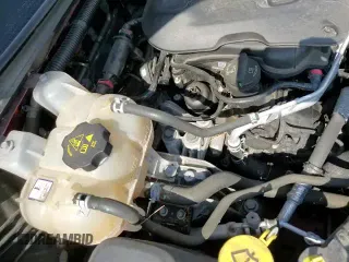 ✅ 2021 Chrysler Pacifica Limited • VIN: 2C4RC3GG4MR536917 • Lot: 67708535. Listed on Copart with 101,516 mi. Free auction sales archive from the USA and detailed vehicle history report at DreamBid. Image 15.