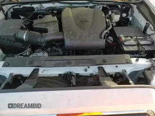 ✅ 2020 Toyota Tacoma SR5 • VIN: 3TMAZ5CN2LM125940 • Lot: 92219015. Listed on Copart with 69,817 mi. Free auction sales archive from the USA and detailed vehicle history report at DreamBid. Image 15.