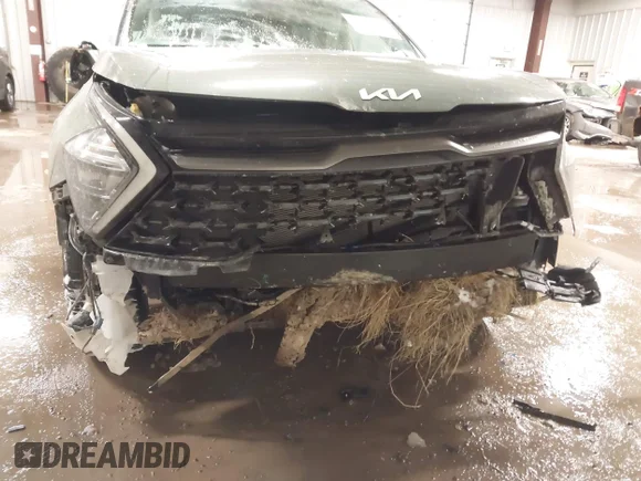✅ 2023 Kia Sportage X-Line • VIN: 5XYK6CAF6PG097589 • Lot: 44191501. Wystawiony na IAAI z przebiegiem 50 618 mil. Bezpłatny archiwum sprzedaży aukcyjnych z USA i szczegółowy raport historii pojazdu na DreamBid. Zdjęcie 6.