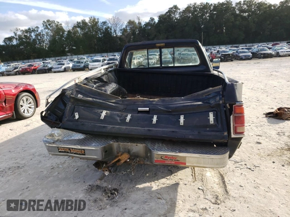 ✅ 1986 Dodge Trucks • VIN: 1B7HD14TXGS016934 • Lot: 69426432. Wystawiony na Copart z przebiegiem 333 mil. Bezpłatny archiwum sprzedaży aukcyjnych z USA i szczegółowy raport historii pojazdu na DreamBid. Zdjęcie 10.