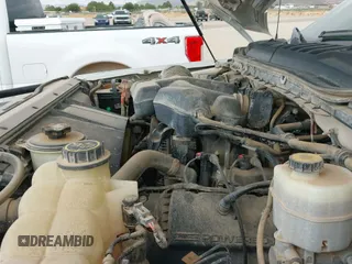 ✅ 2017 Ford F-250 XLT • VIN: 1FT7X2B64HEC15788 • Lot: 43143353. Wystawiony na IAAI z przebiegiem 165 602 mil. Bezpłatny archiwum sprzedaży aukcyjnych z USA i szczegółowy raport historii pojazdu na DreamBid. Zdjęcie 18.