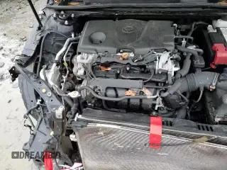 ✅ 2019 Toyota Camry LE • VIN: 4T1B11HK1KU215668 • Lot: 93371515. Listed on Copart with 125,887 mi. Free auction sales archive from the USA and detailed vehicle history report at DreamBid. Image 13.