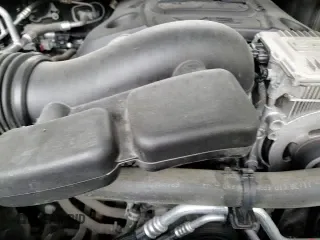 ✅ 2022 Jeep Wagoneer Series II • VIN: 1C4SJVBT1NS117074 • Lot: 81452045. Wystawiony na Copart z przebiegiem 83 484 mil. Bezpłatny archiwum sprzedaży aukcyjnych z USA i szczegółowy raport historii pojazdu na DreamBid. Zdjęcie 14.