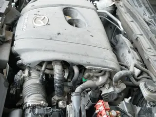 ✅ 2014 Mazda 3 i Sport • VIN: JM1BM1U75E1215210 • Лот: 42670569. Опубликован ранее на IAAI с пробегом 99 021 миль. Бесплатный доступ к архиву аукционных продаж из США и подробный отчёт об истории автомобиля на DreamBid. Изображение 19.