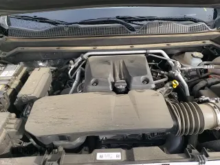 ✅ 2024 Chevrolet Colorado 4WD Z71 • VIN: 1GCPTDEK0R1296409 • Лот: 84957595. Опубликован ранее на Copart с пробегом 10 446 миль. Бесплатный доступ к архиву аукционных продаж из США и подробный отчёт об истории автомобиля на DreamBid. Изображение 15.