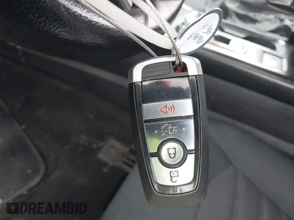 ✅ 2019 Ford Fusion SE • VIN: 3FA6P0LU2KR139804 • Lot: 44849728. Listed on IAAI with 84,560 mi. Free auction sales archive from the USA and detailed vehicle history report at DreamBid. Image 11.
