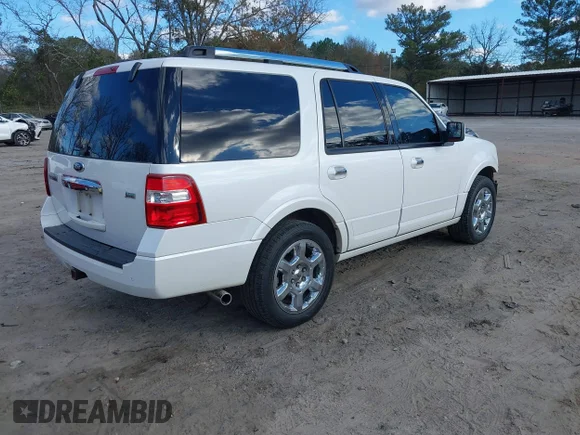 ✅ 2013 Ford Expedition Limited • VIN: 1FMJU1K59DEF34688 • Lot: 40942972. Wystawiony na IAAI z przebiegiem 180 003 mil. Bezpłatny archiwum sprzedaży aukcyjnych z USA i szczegółowy raport historii pojazdu na DreamBid. Zdjęcie 4.