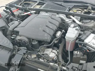 ✅ 2019 Audi A6 Premium • VIN: WAUD8AF2XKN121887 • Лот: 42101940. Опубликован ранее на IAAI с пробегом 75 911 миль. Бесплатный доступ к архиву аукционных продаж из США и подробный отчёт об истории автомобиля на DreamBid. Изображение 19.