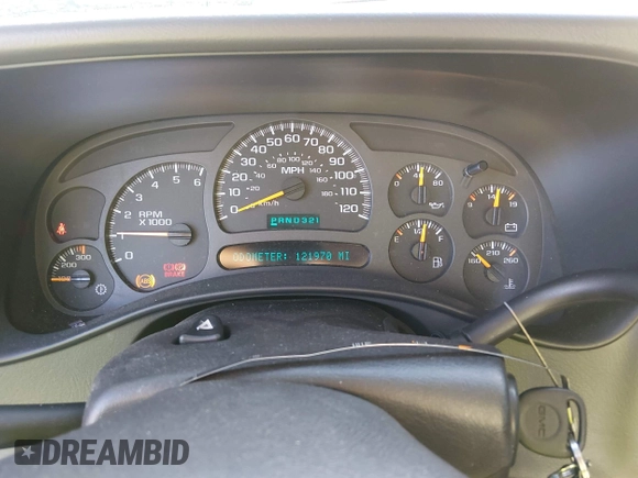 ✅ 2003 GMC Sierra 2500HD SLE • VIN: 1GTHC29U83E253232 • Lot: 44035360. Wystawiony na IAAI z przebiegiem 121 970 mil. Bezpłatny archiwum sprzedaży aukcyjnych z USA i szczegółowy raport historii pojazdu na DreamBid. Zdjęcie 7.