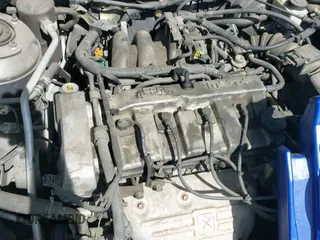 ✅ 2000 Mazda 626 LX • VIN: 1YVGF22CXY5151355 • Lot: 41629905. Wystawiony na IAAI z przebiegiem 191 362 mil. Bezpłatny archiwum sprzedaży aukcyjnych z USA i szczegółowy raport historii pojazdu na DreamBid. Zdjęcie 13.