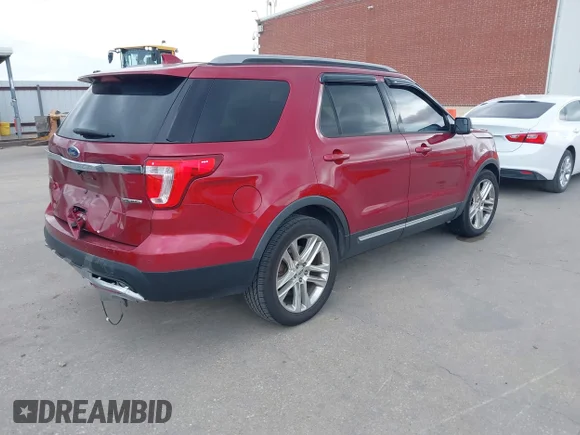 ✅ 2016 Ford Explorer XLT • VIN: 1FM5K7D86GGC65642 • Lot: 45298535. Wystawiony na IAAI z przebiegiem 76 372 mil. Bezpłatny archiwum sprzedaży aukcyjnych z USA i szczegółowy raport historii pojazdu na DreamBid. Zdjęcie 4.