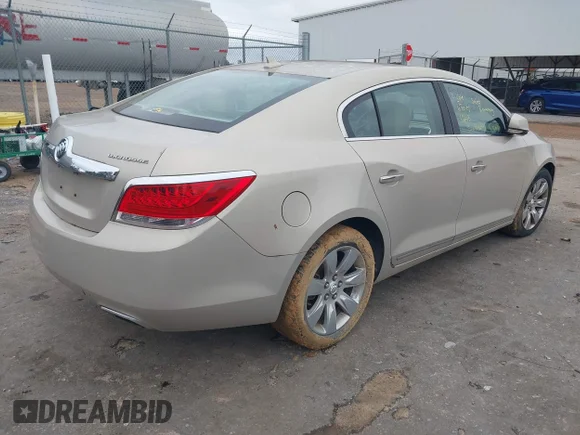 ✅ 2012 Buick LaCrosse Leather • VIN: 1G4GC5E33CF111693 • Лот: 43801742. Опубликован ранее на IAAI с пробегом 187 150 миль. Бесплатный доступ к архиву аукционных продаж из США и подробный отчёт об истории автомобиля на DreamBid. Изображение 4.