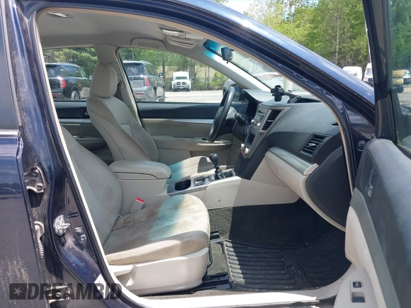 ✅ 2012 Subaru Legacy 2.5i • VIN: 4S3BMAA61C1033058 • Lot: 42389156. Wystawiony na IAAI z przebiegiem 232 702 mil. Bezpłatny archiwum sprzedaży aukcyjnych z USA i szczegółowy raport historii pojazdu na DreamBid. Zdjęcie 5.