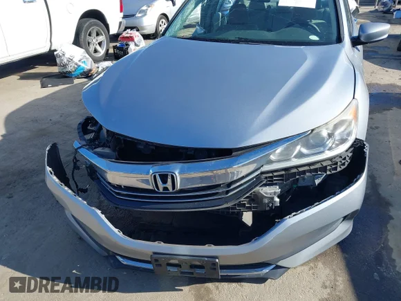 ✅ 2017 Honda Accord LX • VIN: 1HGCR2F30HA280039 • Lot: 44157336. Wystawiony na IAAI z przebiegiem 105 503 mil. Bezpłatny archiwum sprzedaży aukcyjnych z USA i szczegółowy raport historii pojazdu na DreamBid. Zdjęcie 6.