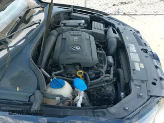 ✅ 2015 Volkswagen Passat SEL Premium • VIN: 1VWCT7A30FC023742 • Lot: 42161646. Wystawiony na IAAI z przebiegiem 124 308 mil. Bezpłatny archiwum sprzedaży aukcyjnych z USA i szczegółowy raport historii pojazdu na DreamBid. Zdjęcie 19.