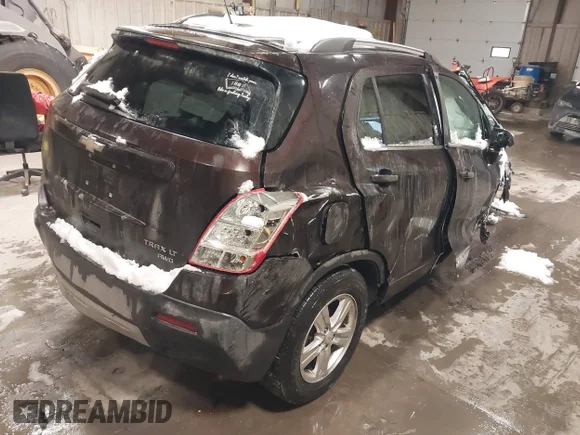 ✅ 2016 Chevrolet Trax LT • VIN: KL7CJPSB8GB671056 • Lot: 44086894. Wystawiony na IAAI z przebiegiem Nie podano. Bezpłatny archiwum sprzedaży aukcyjnych z USA i szczegółowy raport historii pojazdu na DreamBid. Zdjęcie 4.