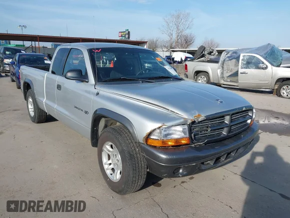 ✅ 2002 Dodge Dakota • VIN: 1B7GL12X62S538389 • Лот: 41533809. Опубліковано раніше на IAAI з пробігом 159 576 миль. Безкоштовний доступ до архіву аукціонних продажів зі США та докладний звіт про історію автомобіля на DreamBid. Зображення 1.