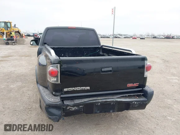 ✅ 1999 GMC Sonoma • VIN: 1GTCS1448X8529251 • Lot: 41493556. Wystawiony na IAAI z przebiegiem 291 159 mil. Bezpłatny archiwum sprzedaży aukcyjnych z USA i szczegółowy raport historii pojazdu na DreamBid. Zdjęcie 6.
