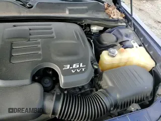 ✅ 2013 Dodge Challenger SXT • VIN: 2C3CDYAG6DH605805 • Lot: 85790344. Wystawiony na Copart z przebiegiem 88 609 mil. Bezpłatny archiwum sprzedaży aukcyjnych z USA i szczegółowy raport historii pojazdu na DreamBid. Zdjęcie 14.