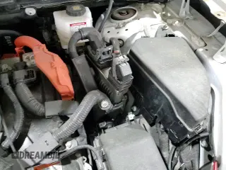 ✅ 2022 Toyota RAV4 Hybrid LE • VIN: 2T3LWRFV4NW130899 • Lot: 58917175. Wystawiony na Copart z przebiegiem 92 402 mil. Bezpłatny archiwum sprzedaży aukcyjnych z USA i szczegółowy raport historii pojazdu na DreamBid. Zdjęcie 15.